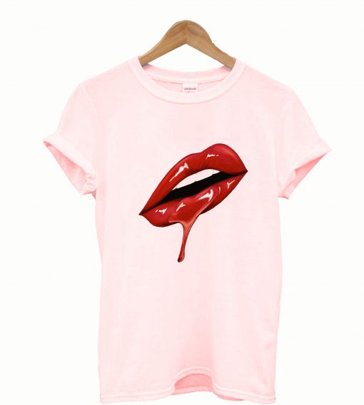 Dripping ruby red lips T shirt